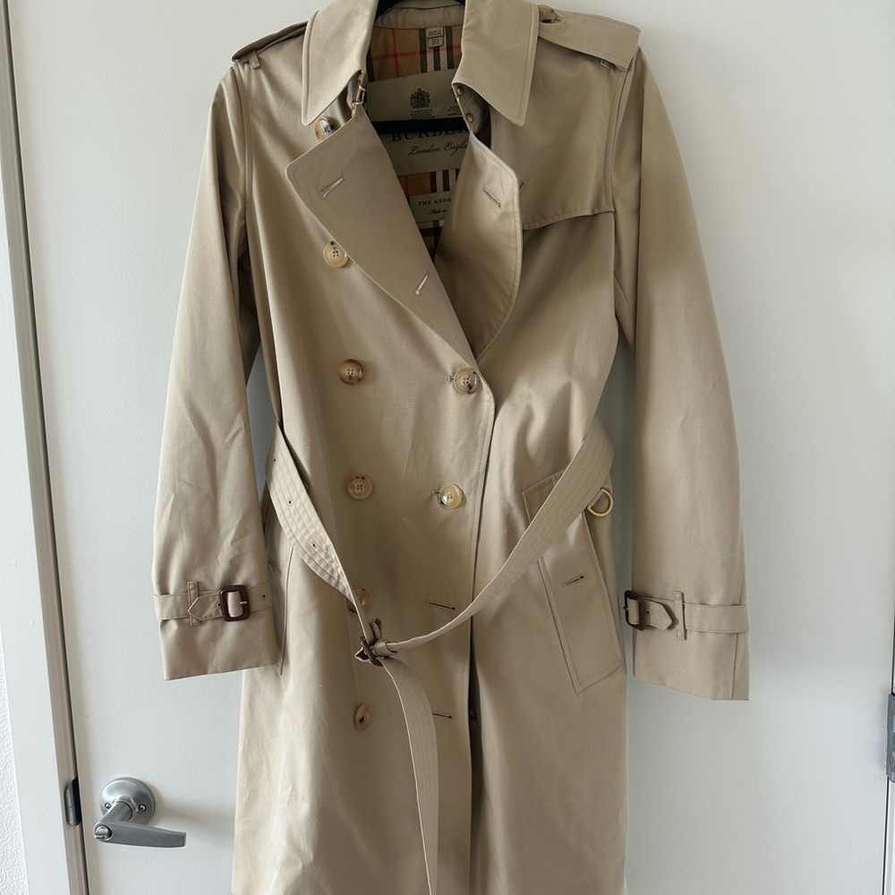 Burberry Tan Trench Coat with Belted Waist and Epaulettes
